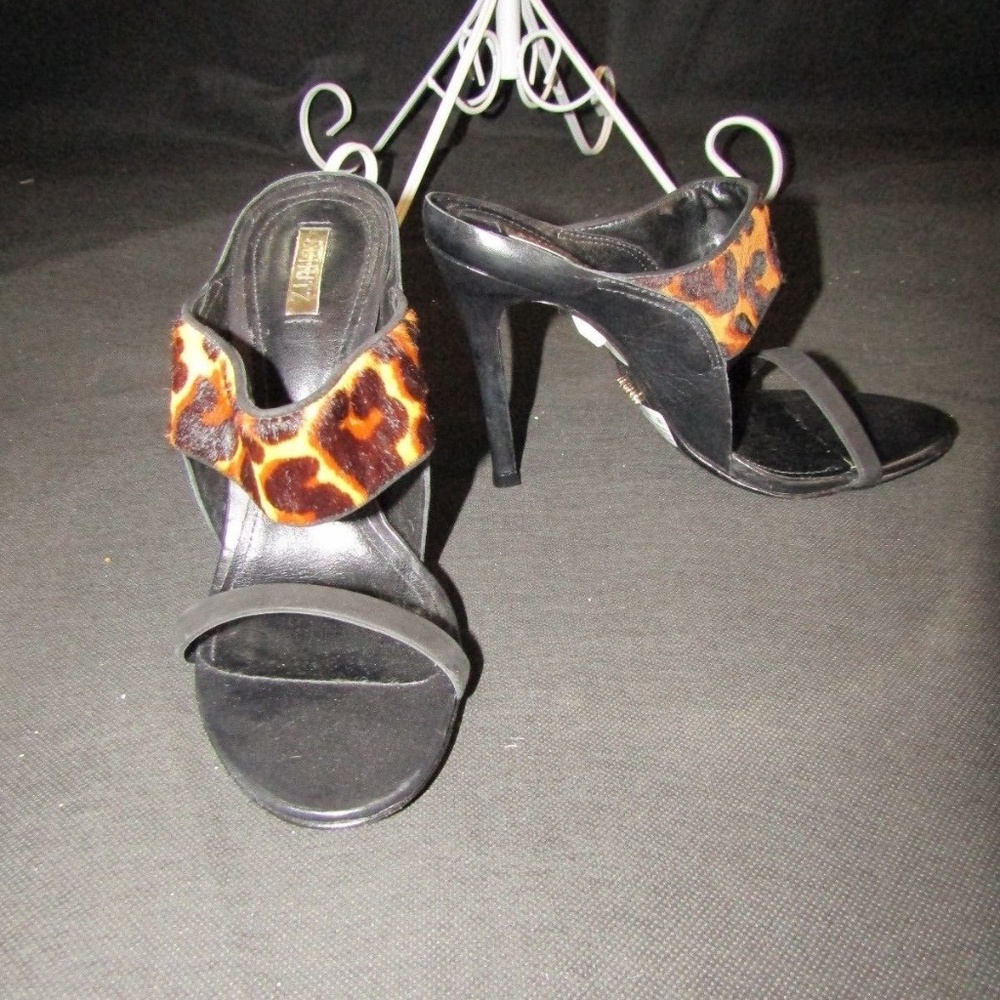 SCHUTZ Black Heeled Sandals with Brown Leopard Accent